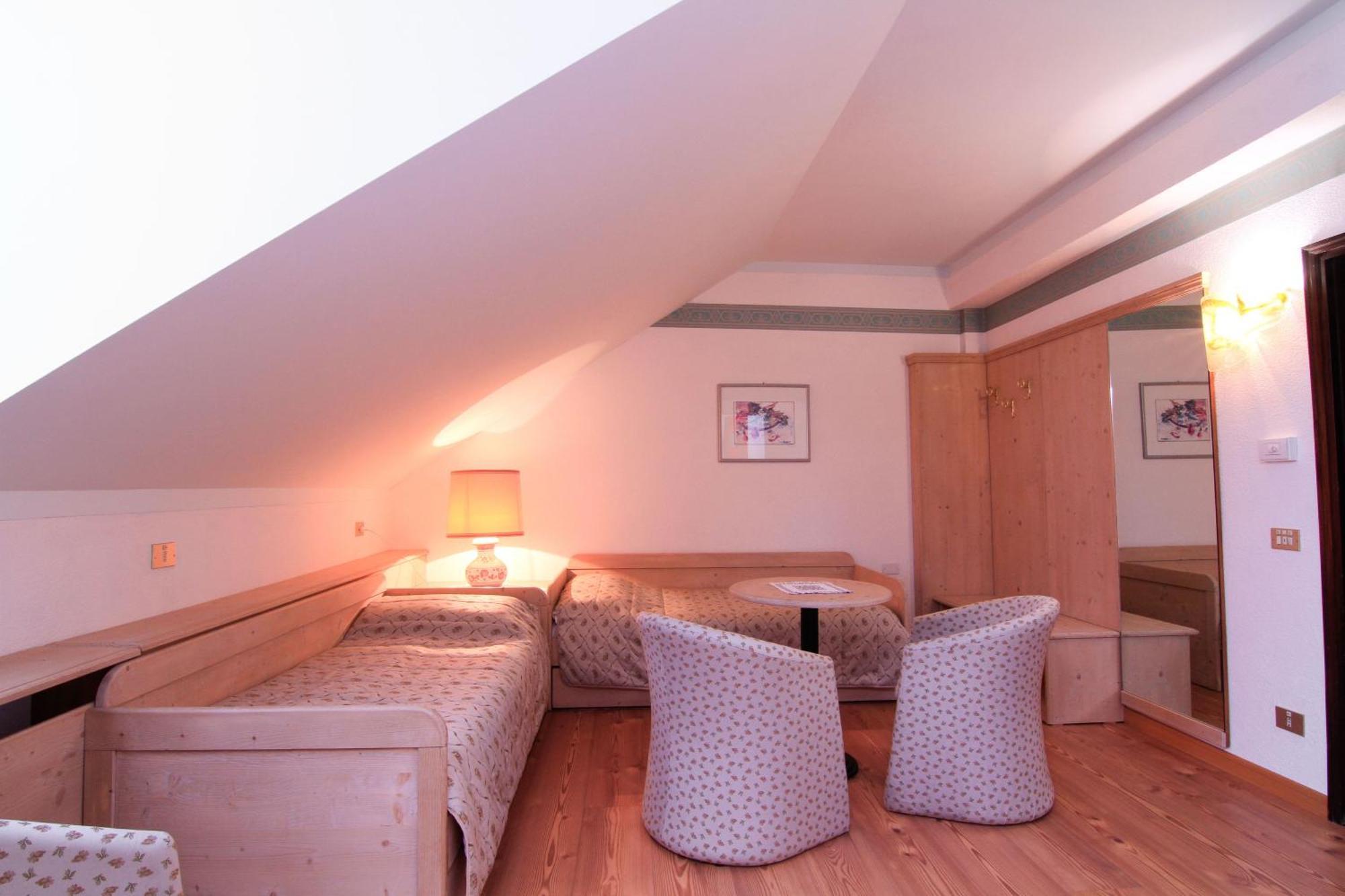 G. Hotel Des Alpes San Martino Di Castrozza Eksteriør bilde