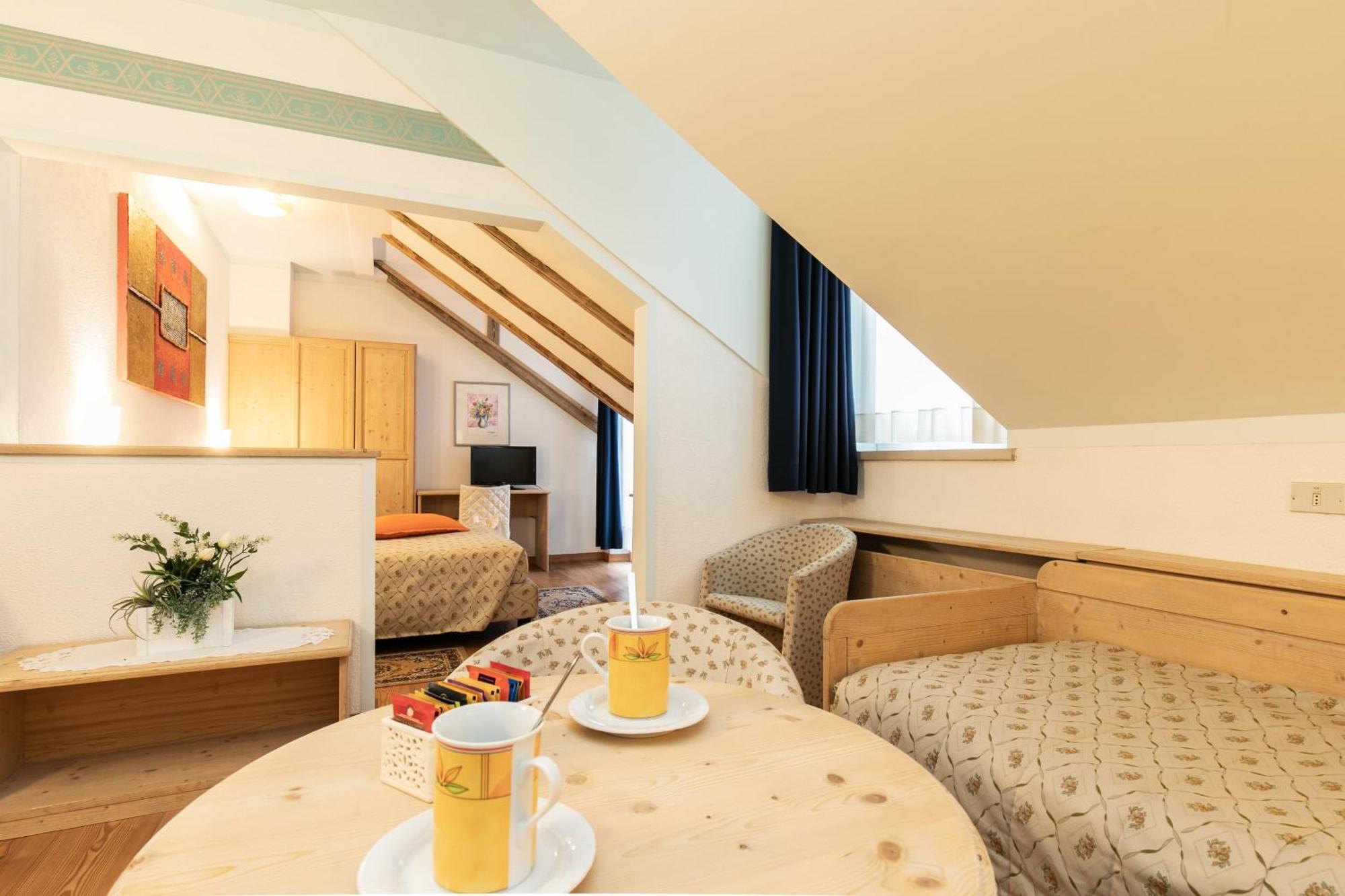 G. Hotel Des Alpes San Martino Di Castrozza Eksteriør bilde