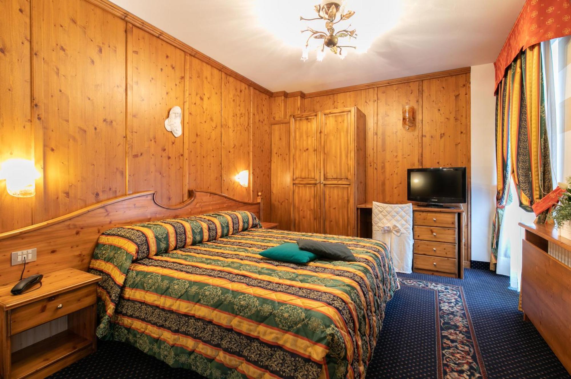 G. Hotel Des Alpes San Martino Di Castrozza Eksteriør bilde