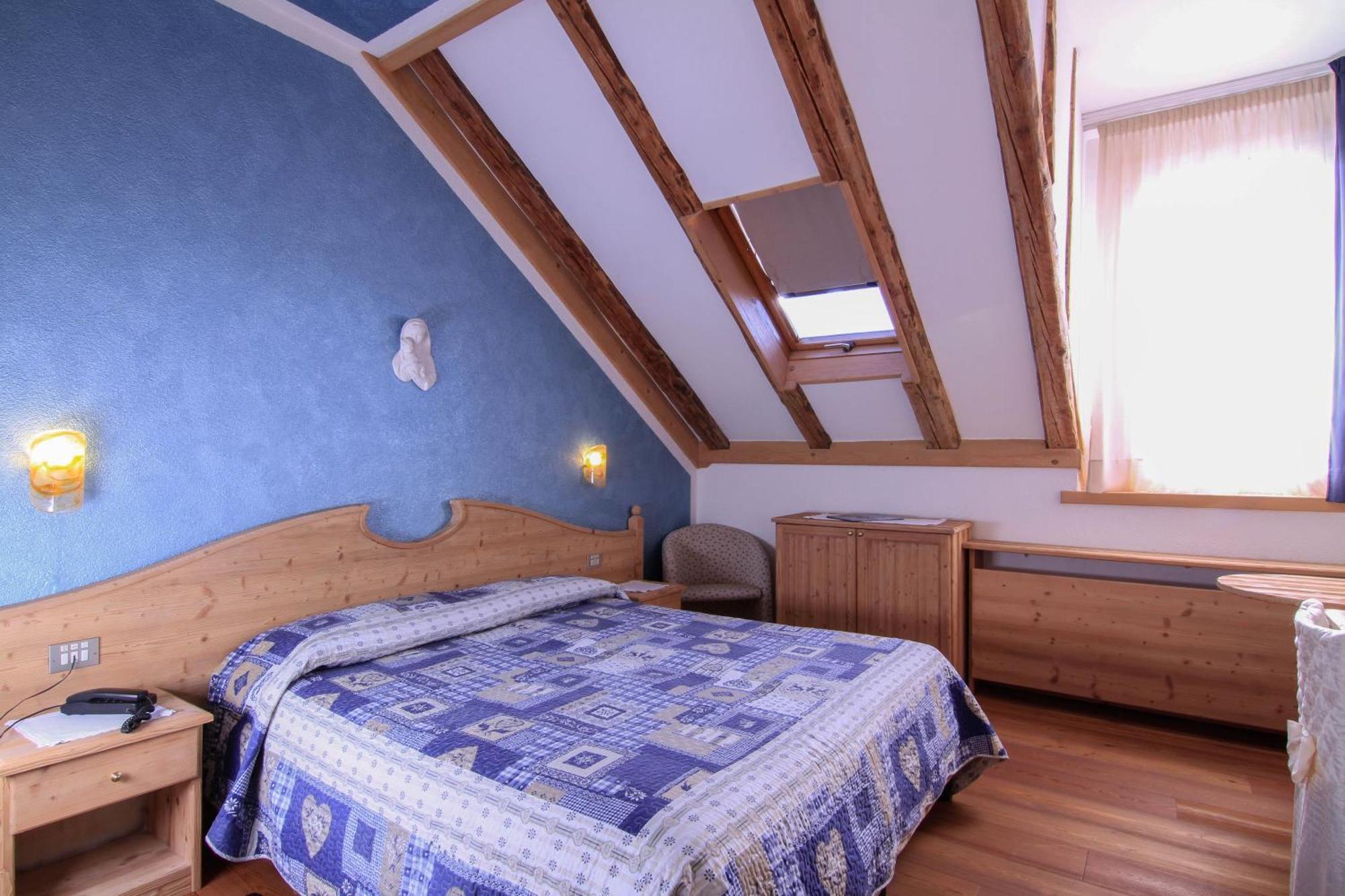 G. Hotel Des Alpes San Martino Di Castrozza Eksteriør bilde