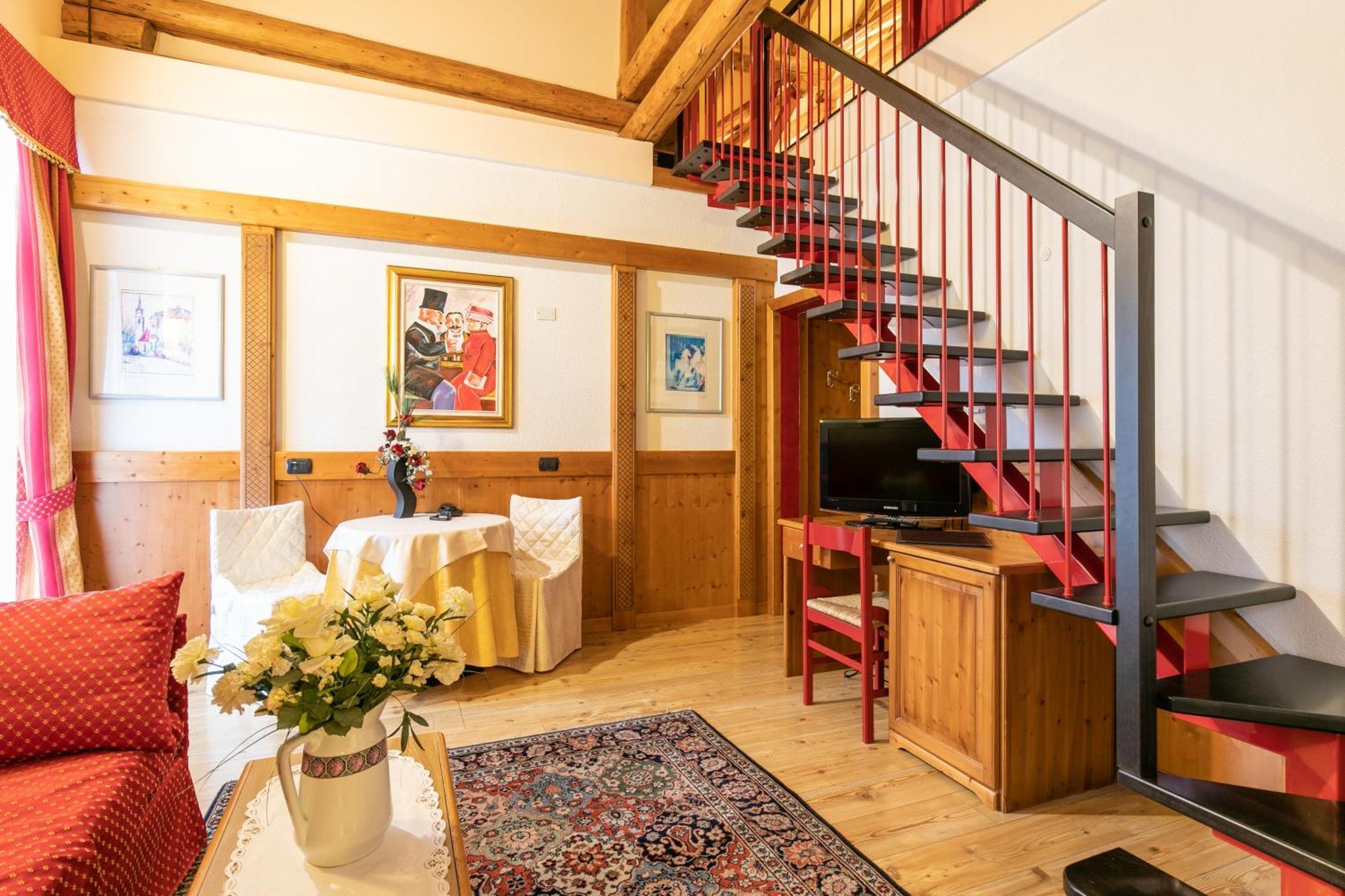 G. Hotel Des Alpes San Martino Di Castrozza Eksteriør bilde
